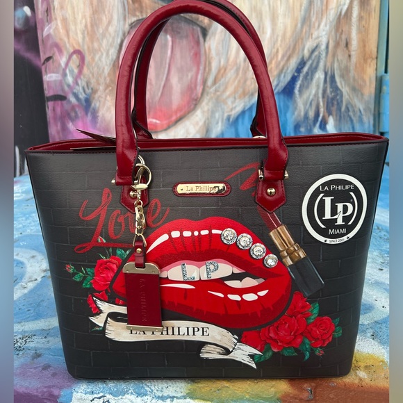 La Philipe design in miami lip rhinestone new with tag brown purse tote clutch - Picture 10 of 13